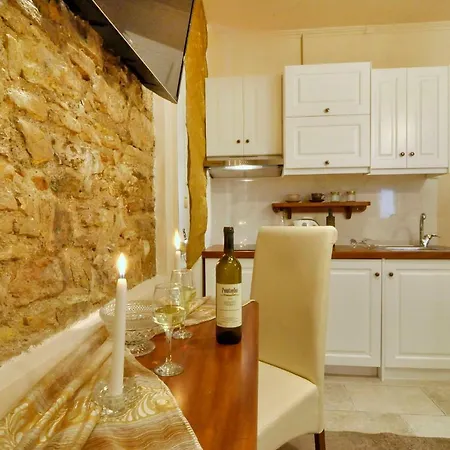 Venetian Mitropolis By Konnect, Old Corfu Town Appartement